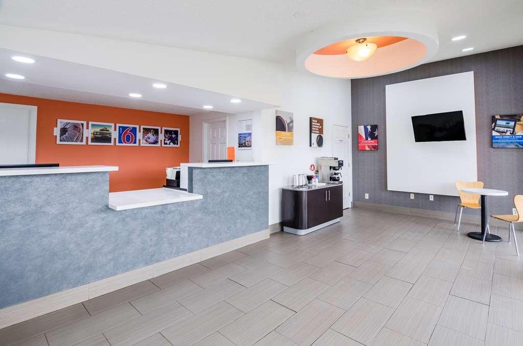 Motel 6 Troutville, Va Интерьер фото